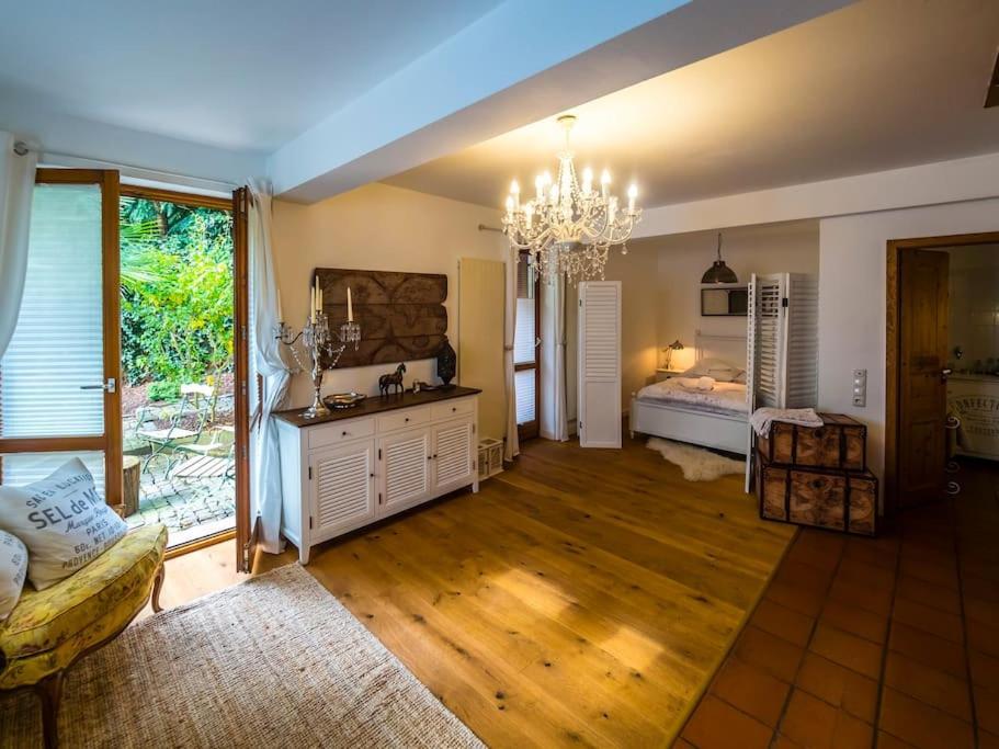 Einliegerwohnung In Einer Muehle Vor Den Toren Frankfurts, Ideal Fuer Messegaeste Oder Stop Over ดรายค์ ภายนอก รูปภาพ